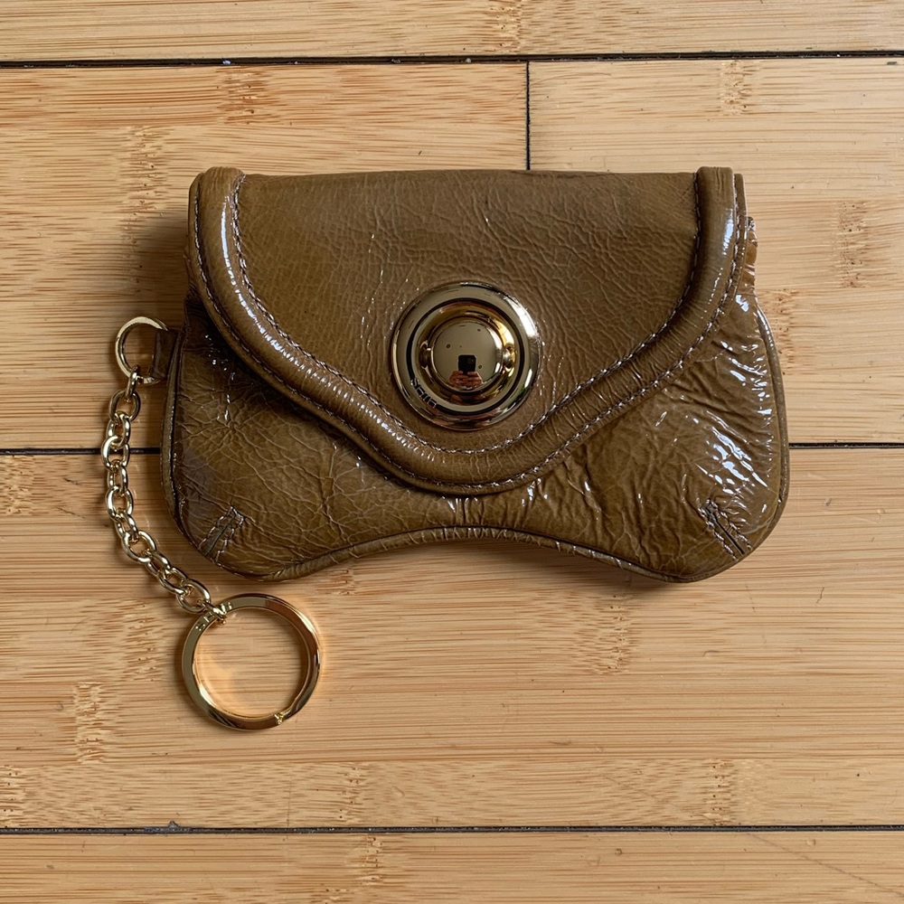 Stephanie Lin / SHIN / Patent Leather Coin Purse with Key Chain